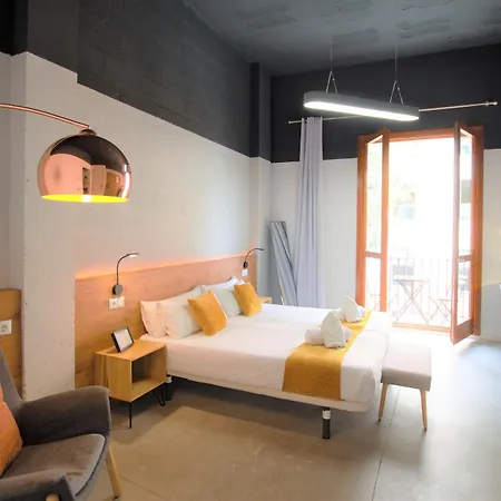 Brick - Turismo De Interior Otel 3*
